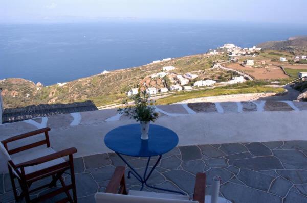 Windmill Villas Artemonas Ruang foto