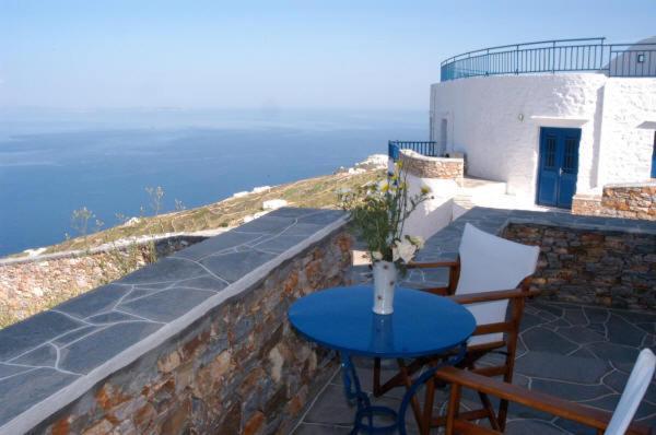 Windmill Villas Artemonas Ruang foto